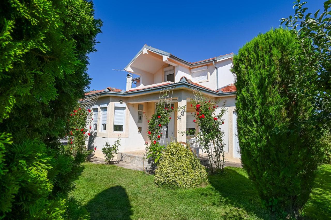 Vila Hristov Villa Delcevo Dış mekan fotoğraf